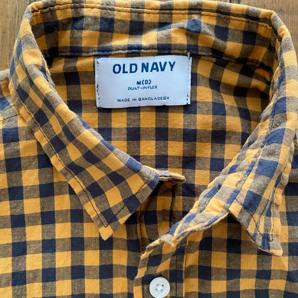 Boy’s Old Navy Plaid Gingham Button Down Shirts, set of Two, Medium 8 - Picture 3 of 9